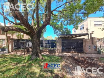 Venta  - Casa  - Fisherton -