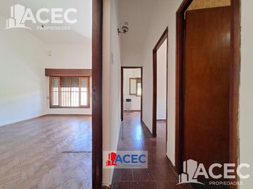 Venta  - Casa  - Fisherton -