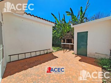 Venta  - Casa  - Fisherton -