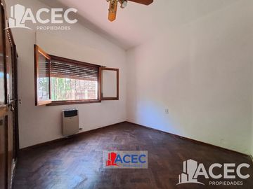Venta  - Casa  - Fisherton -