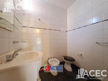 Venta  - Casa  - Fisherton -