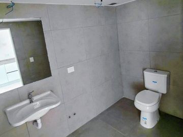 EDIFICIO KOR OFFICE - CONTRAFRENTE - PISO 13 - Opcional Venta Segunda Cocheras desde u$35.000