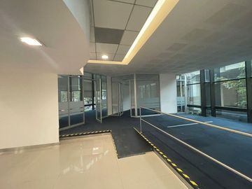 Renta Local Comercial en Planta Baja, 510 m2, Jardines del Pedregal