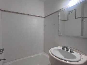 Monoambiente Con Cocina Independiente | Excelente Ubicación