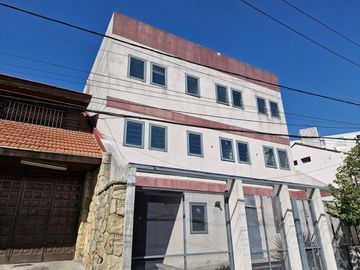 Edificio Comercial en Munro