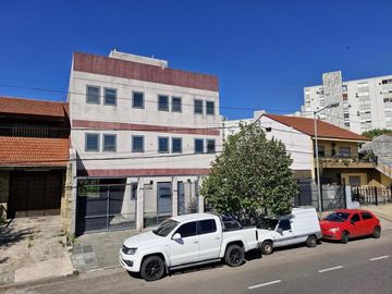 Edificio Comercial en Munro