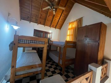 NUEVO VALOR! Se vende PH de 3 ambientes en Villa Gesell, Costa Atlántica, Pcia Bs As.