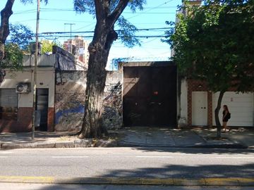 LOTE EN VENTA EN PARQUE PATRICIOS. DISTRITO TECNOLOGICO