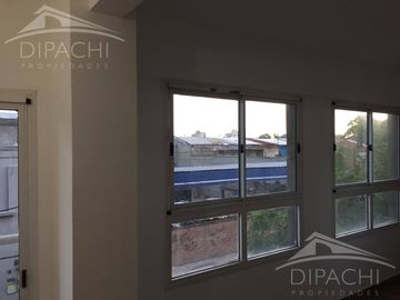 Alquiler Monoambiente amplio 2° piso c/balcón terraza -  España al 200 -Avellaneda
