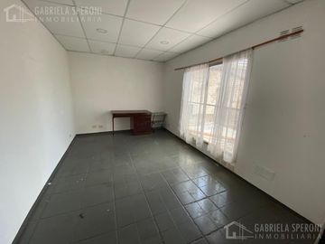 Oficina 4 ambientes ALQUILER Avellaneda