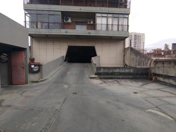 3 AMBIENTES CFTE BALCON - COCHERA Y BAULERA - 63 m2