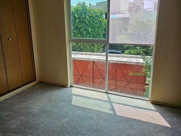 Casa ubicadísima en Venta Floresta Coyoacán