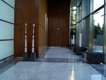 BAJO DE PRECIO Le Parc Vista al rio Unica planta 3 suite mas dependencia   cocheras