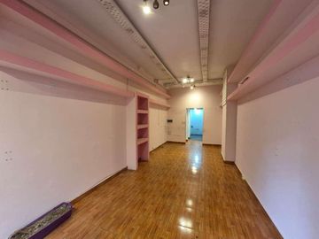 LOCAL COMERCIAL -MUY BUENA UBICACION - 32 M2