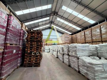 Galpón en alquiler en Area de Promoción El Triángulo