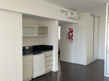 Oficina en alquiler en Palermo 2 ambientes con cochera y Baulera.