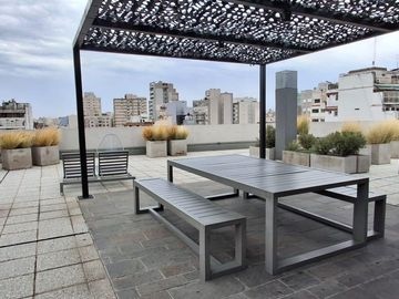 Dos ambientes con gran patio en Caballito