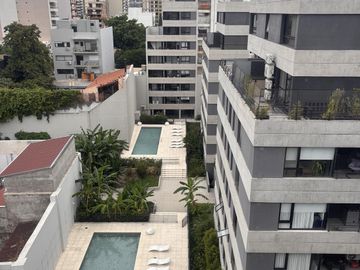 Dos ambientes con gran patio en Caballito