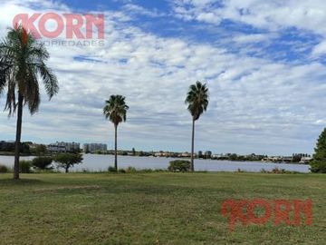 LOTE PREMIUM AL LAGO EN LA ISLA – NORDELTA