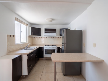 Casa en venta en Villas Otero cerca de Av. Mariano Otero