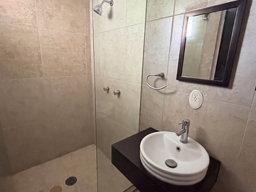 Casa en venta en Villas Otero cerca de Av. Mariano Otero