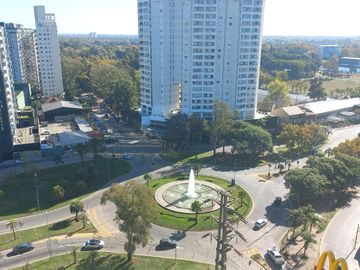 Departamento Amoblado 2 Amb piso 9A con cochera en  Brickell Tigre - Gba Norte