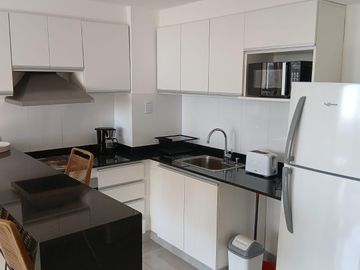 Departamento Amoblado 2 Amb piso 9A con cochera en  Brickell Tigre - Gba Norte