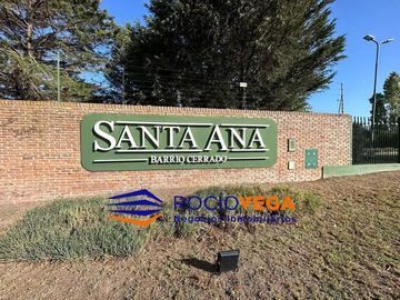 Casa en venta en Barrio Cerrado Santa Ana Moreno