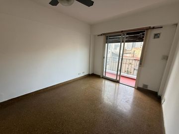 En Alquiler Departamento de 2 Ambientes cfte con Balcon Villa Urquiza