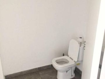 VENTA - OFICINA - TRES AMBIENTES - BELGRANO CON SEGURIDAD.