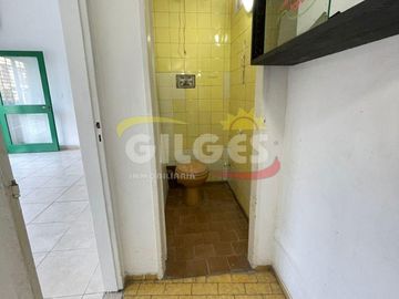 Alquiler de Local 25 M² c/baño en Moron