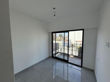 Departamento tres ambientes en alquiler wilde centro