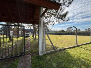 Quinta - venta - 20 de Junio - amplio lote - pileta - galeria