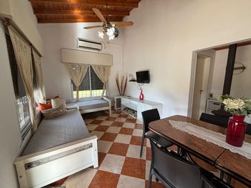 Quinta - venta - 20 de Junio - amplio lote - pileta - galeria