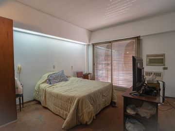 Departamento en Flores - semipiso 200 m2 - cochera