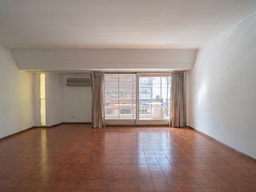 Departamento en Flores - semipiso 200 m2 - cochera