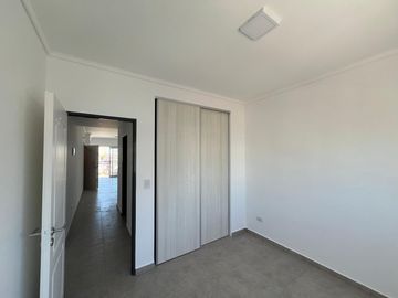 Semipiso de tres ambientes a estrenar en Venta en Wilde