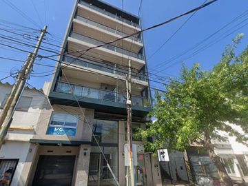 Semipiso de tres ambientes a estrenar en Venta en Wilde