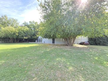 Terreno en venta con departamento de 2amb y pileta
