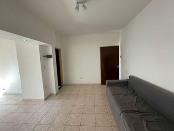 Alquiler Oficina 35M² C/baño y cocina en Ramos Mejia