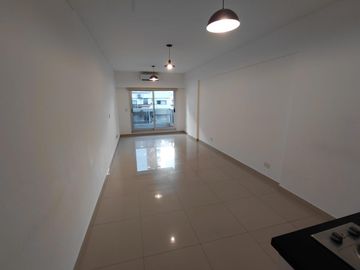 MONOAMBIENTE  semi nuevo con balcon amenities full