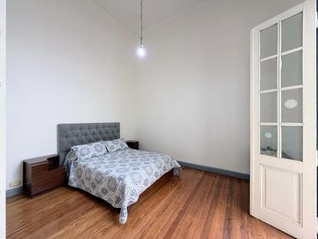 Venta PH 5 Ambientes en Flores