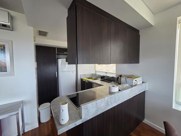 ALQUILER DEPARTAMENTO PUERTO MADERO: TORRE YACHT 2 AMB. C/MUEBLES Y COCHERA- PAQUETE