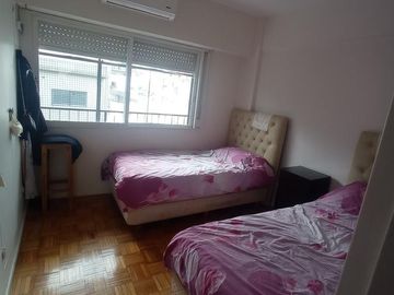 Departamento en ALQUILER  AMOBLADO en Flores capital federal con patio