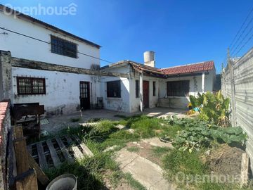 VENTA CASA 4AMB OPORTUNIDAD DE INVERSION!!