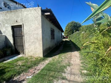 VENTA CASA 4AMB OPORTUNIDAD DE INVERSION!!
