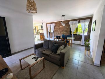 CASA EN PLANTA ALTA
