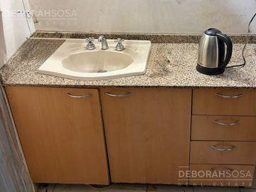 Local en alquiler con deposito, excelente ubicación en Villa Urquiza