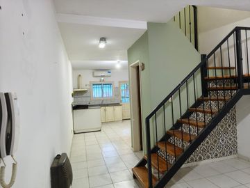 Venta, PH, 3 ambientes, cochera, Pilar