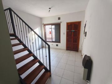 Venta, PH, 3 ambientes, cochera, Pilar